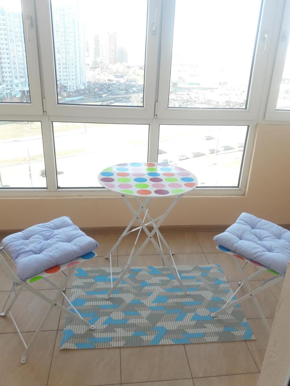 Panoramic View Lux Apartment On Metro Osokorky キエフ エクステリア 写真